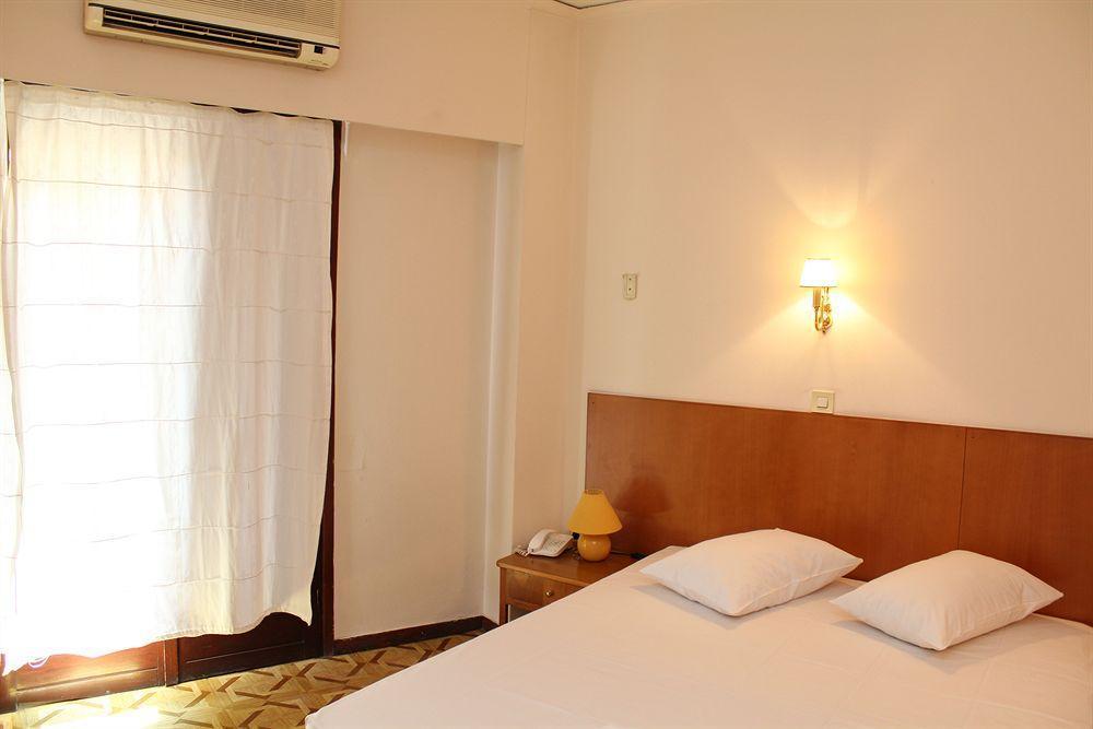 Nefeli Hotel Афіни Екстер'єр фото