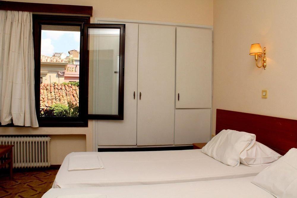 Nefeli Hotel Афіни Екстер'єр фото